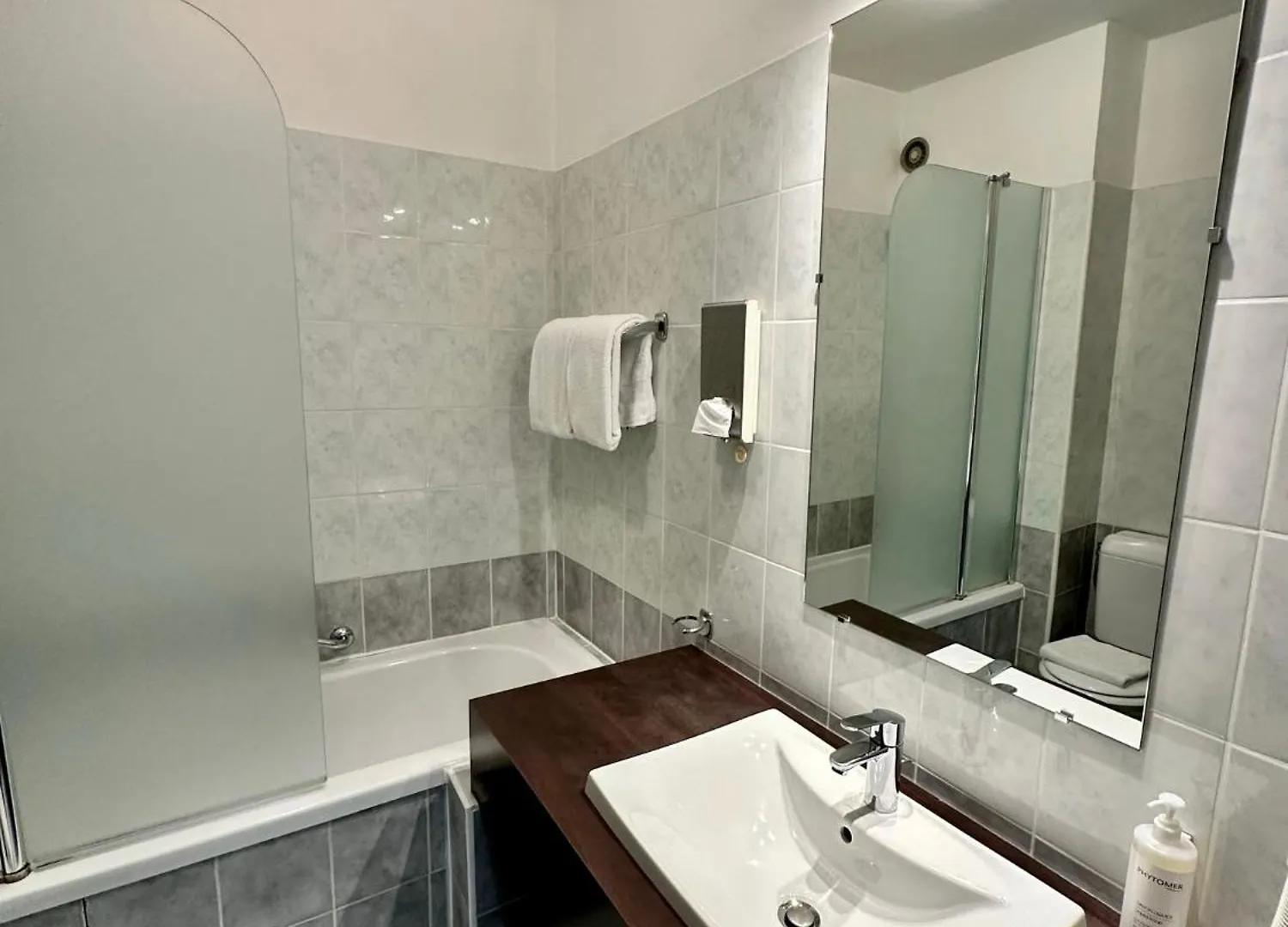 Villa Borghese, The Originals Relais Greoux-les-Bains