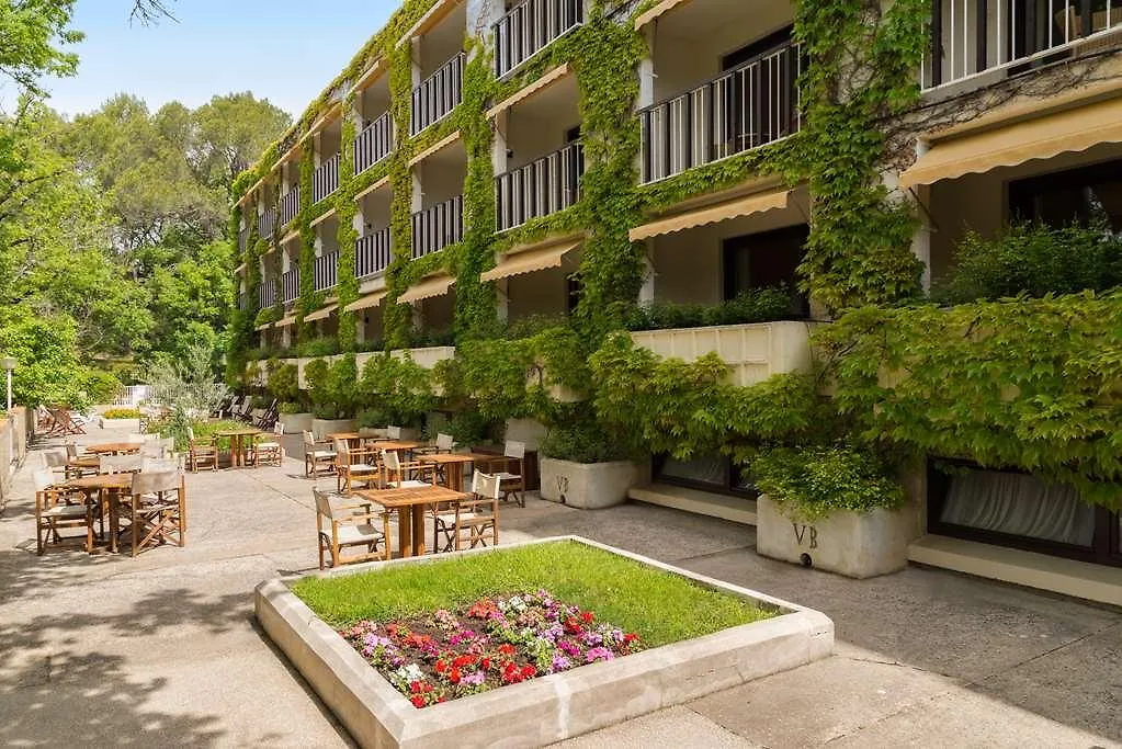 **** Hotel Villa Borghese, The Originals Relais Greoux-les-Bains France